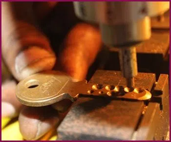 Elmwood Park NJ Locksmith Store Elmwood Park, NJ 201-443-1034 - 17-key-making